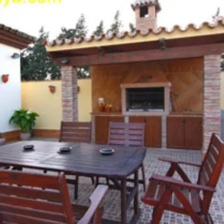 Fornell 2 Piscina Compartida